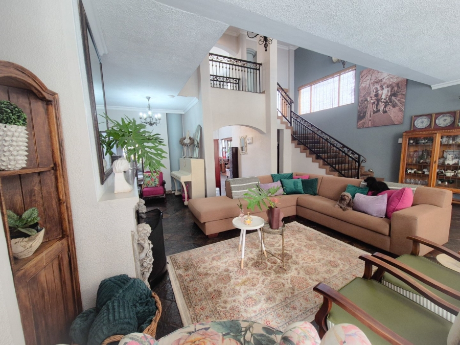 5 Bedroom Property for Sale in Maraldi Estate Free State
